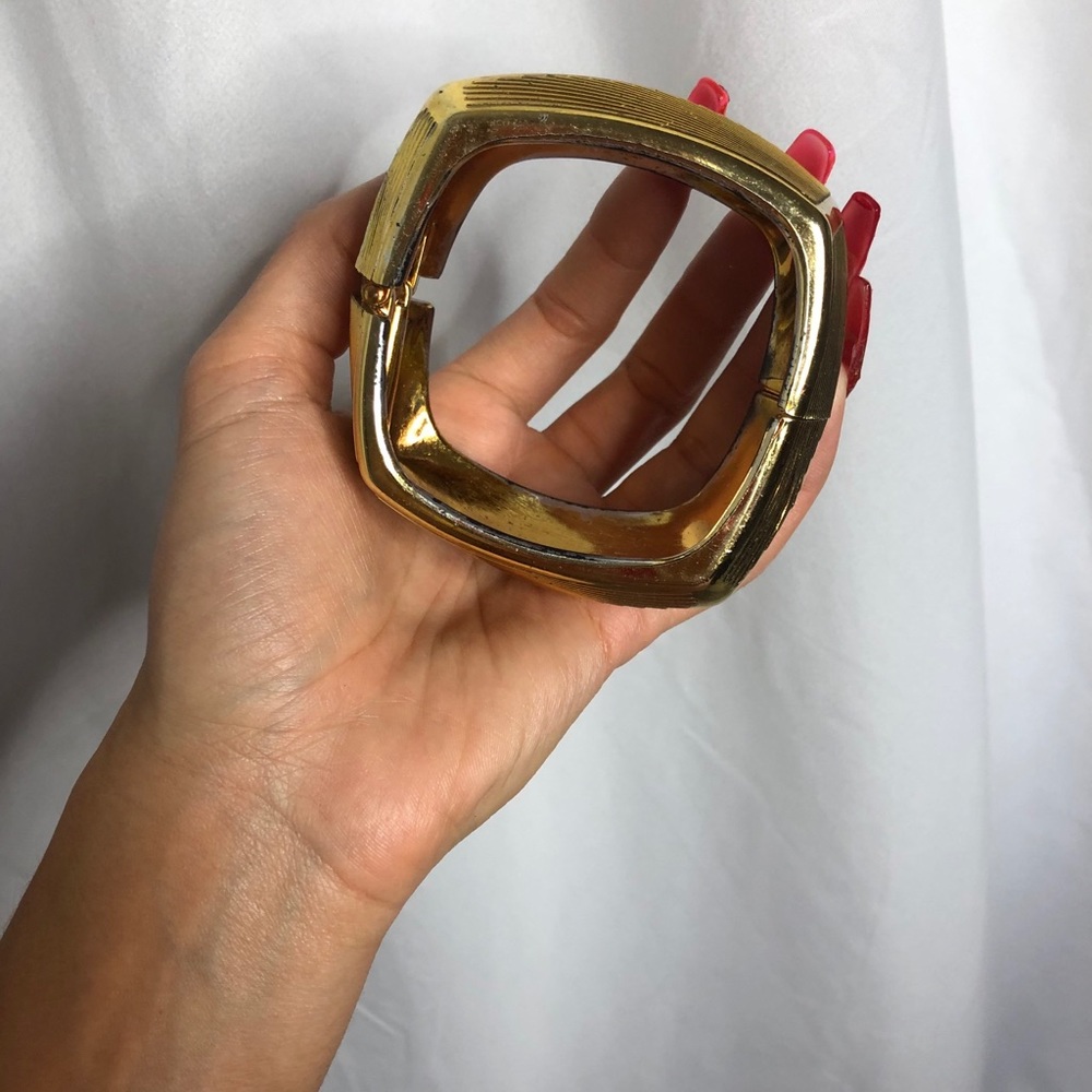 Bronze bangle bracelet